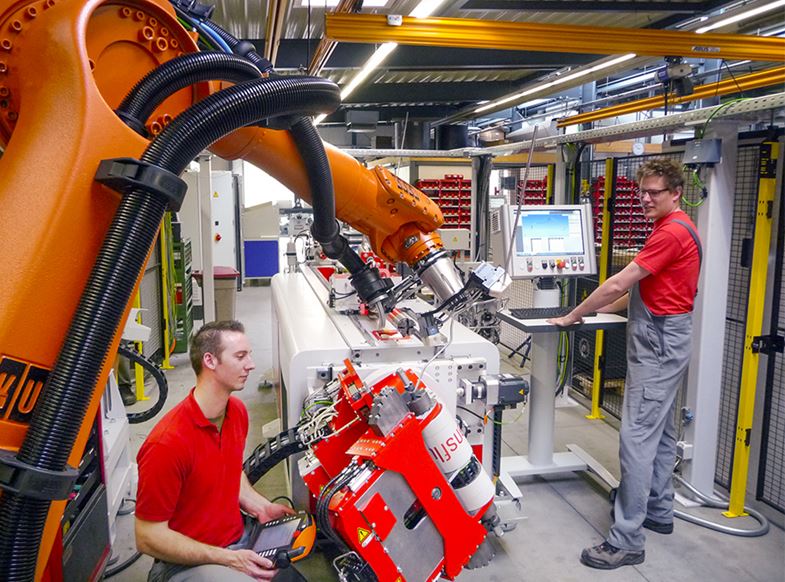 Flexible Production With Bending Robots And Encoding Automation