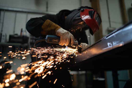 Study On Live Microorganisms In Toxic Liquids For Metalworking